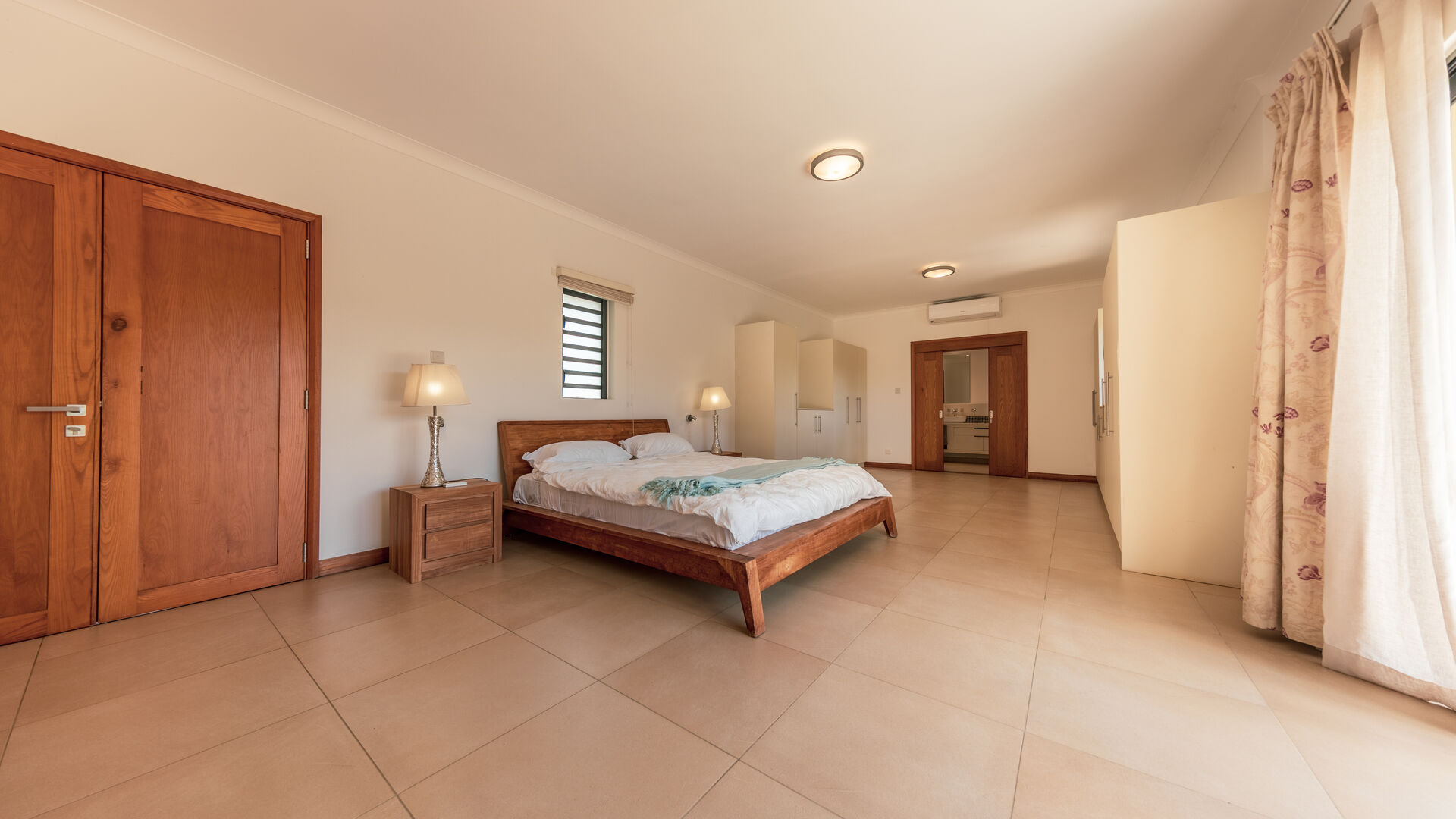 5 Bedroom Other's Image 7
