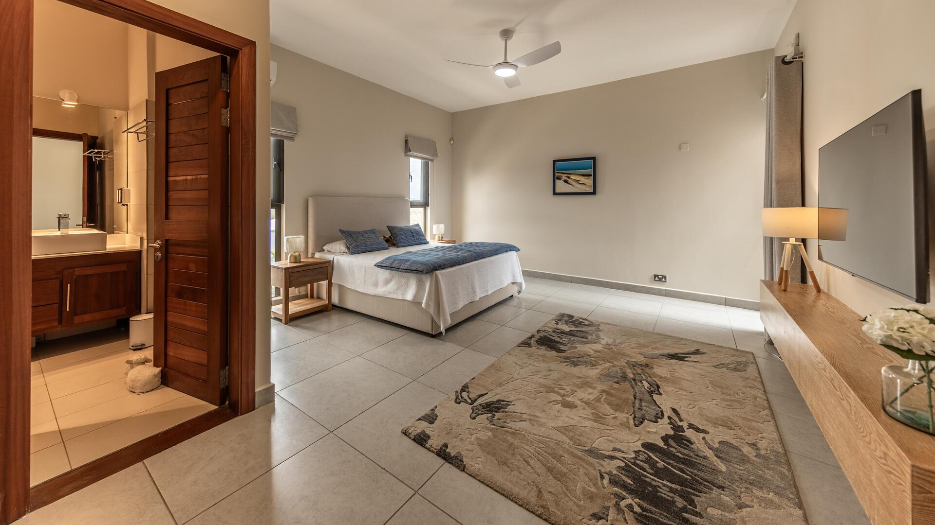 3 Bedroom Apartment/Flat's Image 10