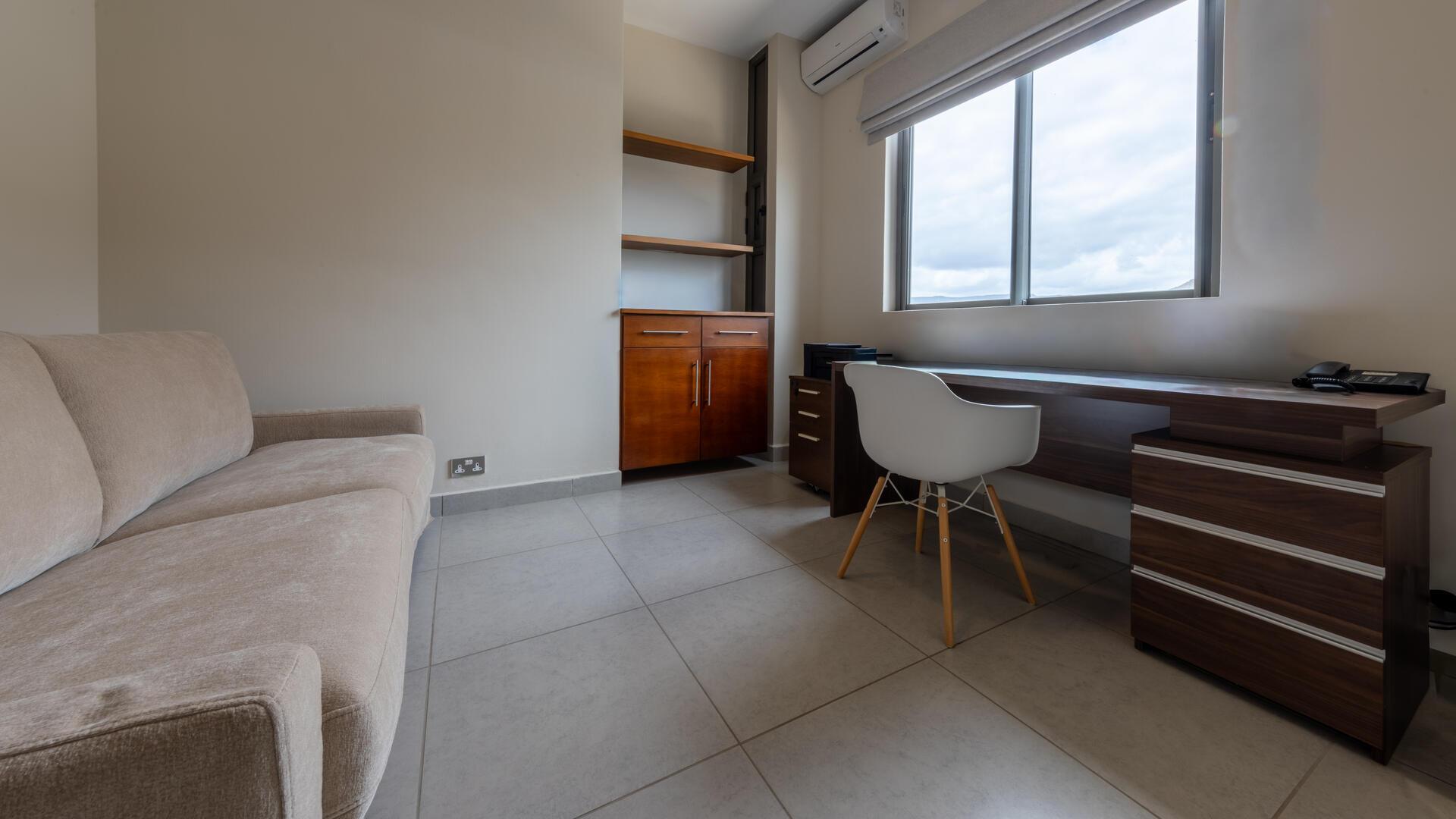 3 Bedroom Apartment/Flat's Image 11