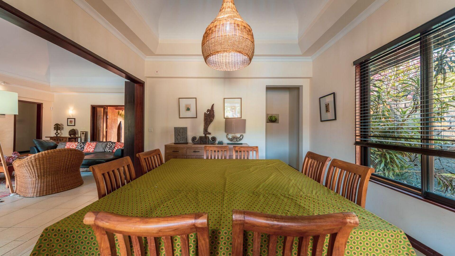 4 Bedroom Other's Image 11