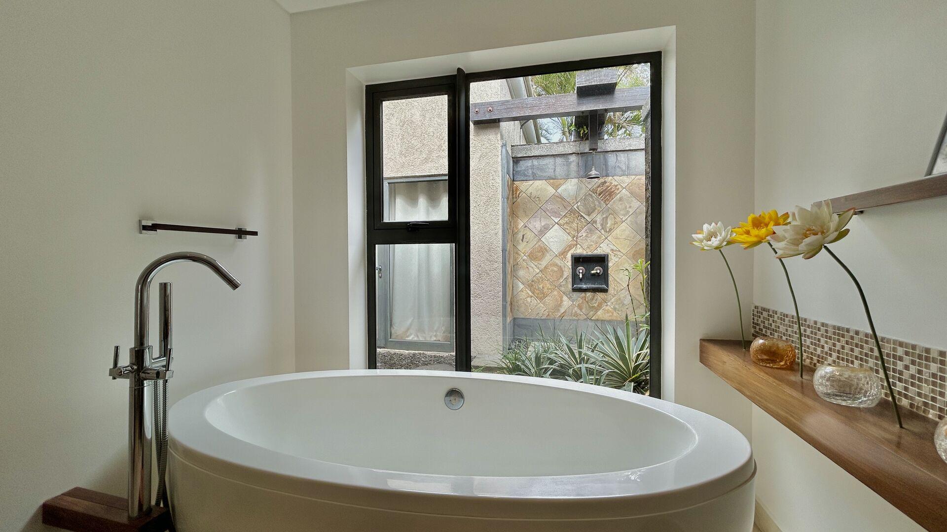 4 Bedrooms Villa in House-Villa (IRS project)