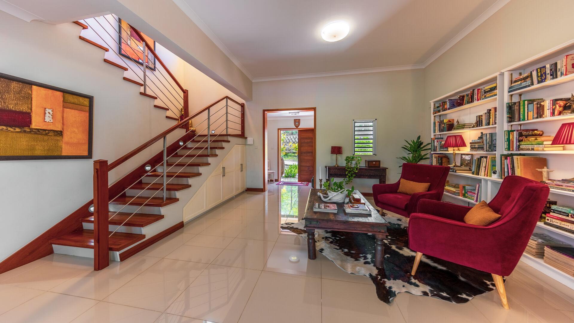 5 Bedroom Other's Image 5