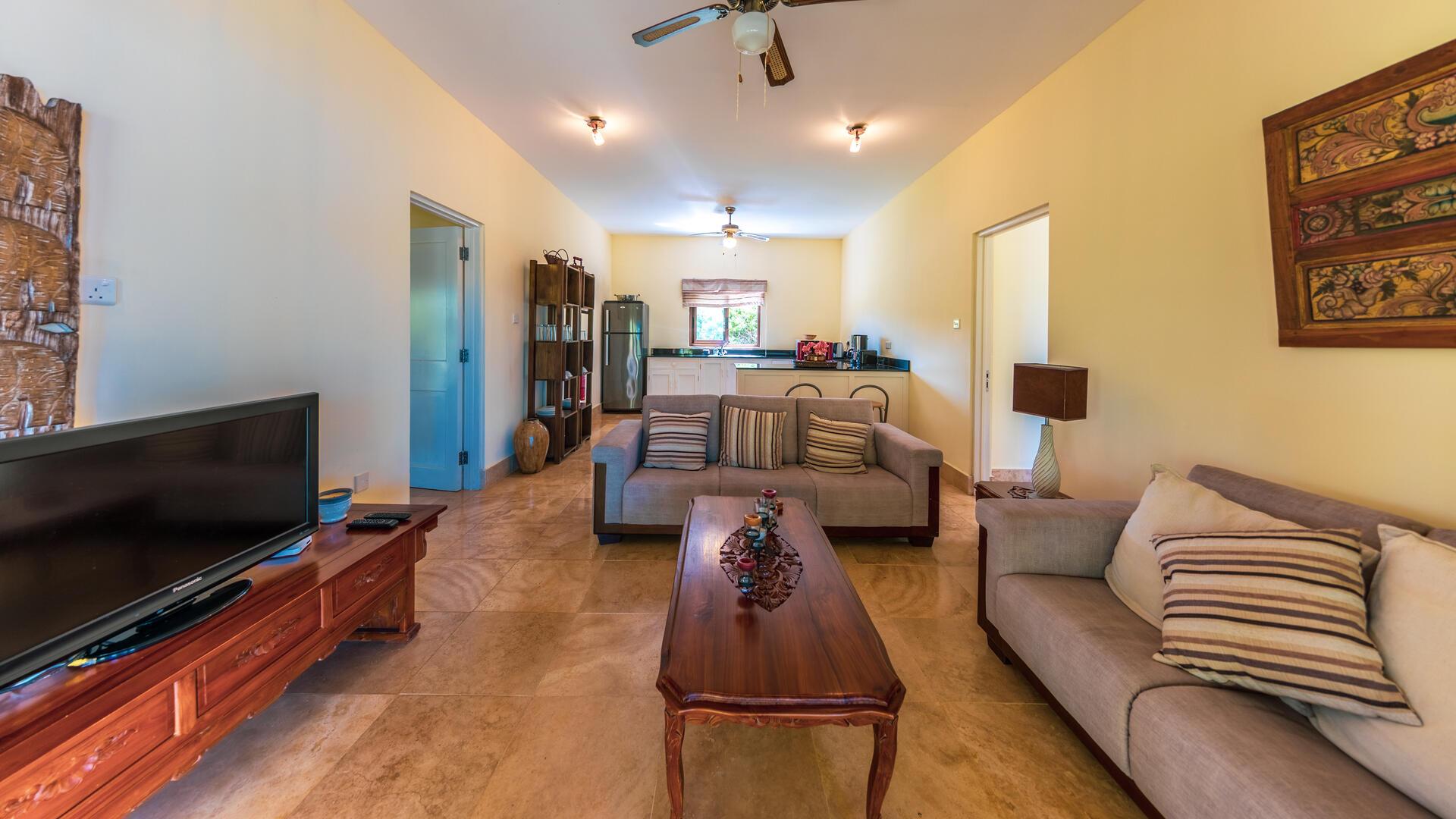 6 Bedroom Other's Image 16