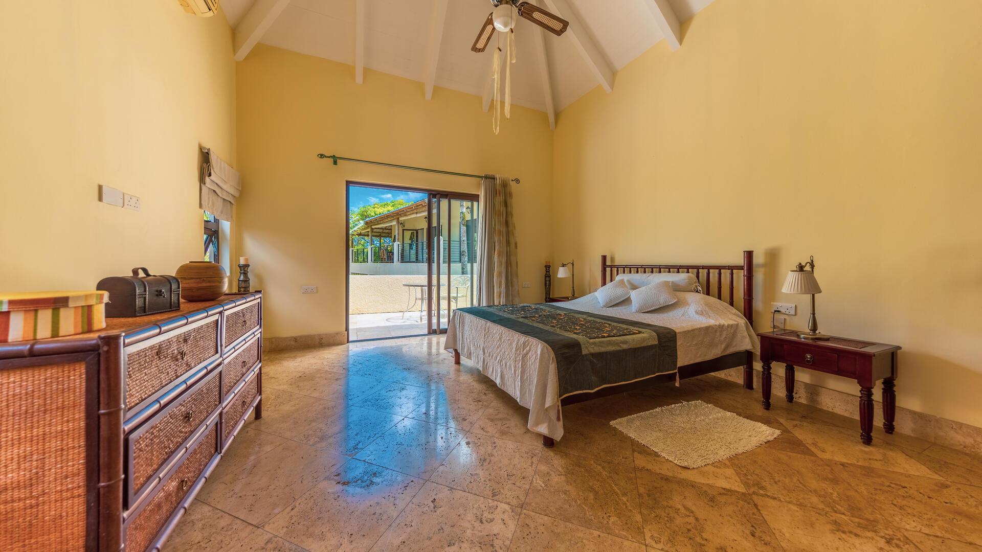 6 Bedroom Other's Image 13