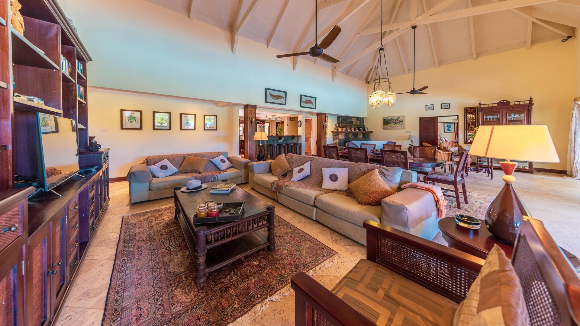 6 Bedroom Other's Image 4