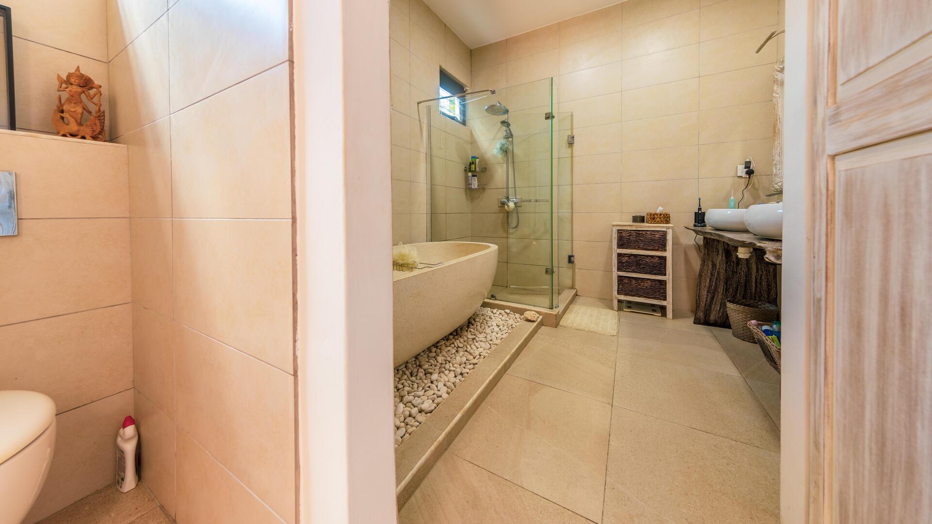3 Bedroom Other's Image 8