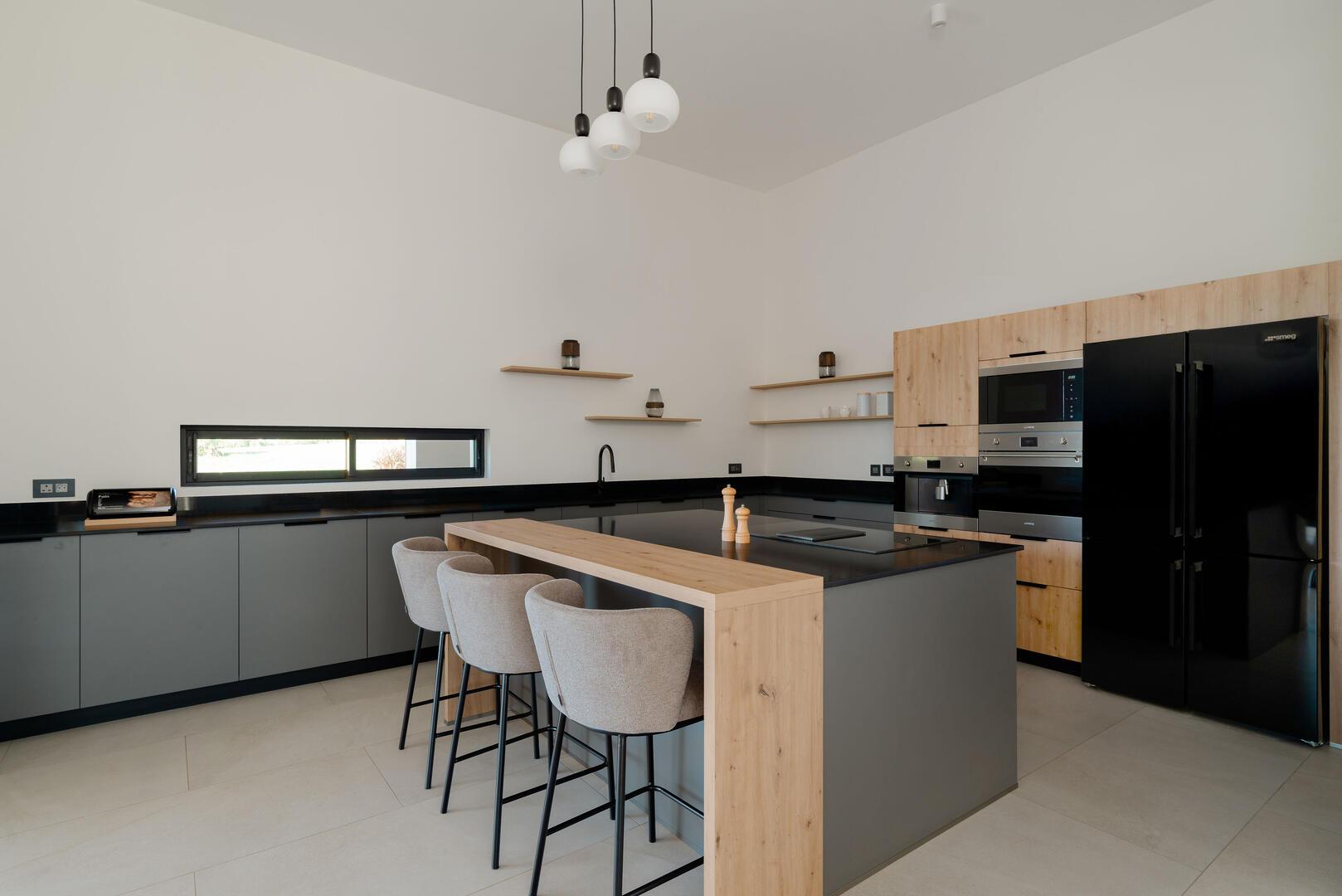 3 Bedroom Other's Image 3