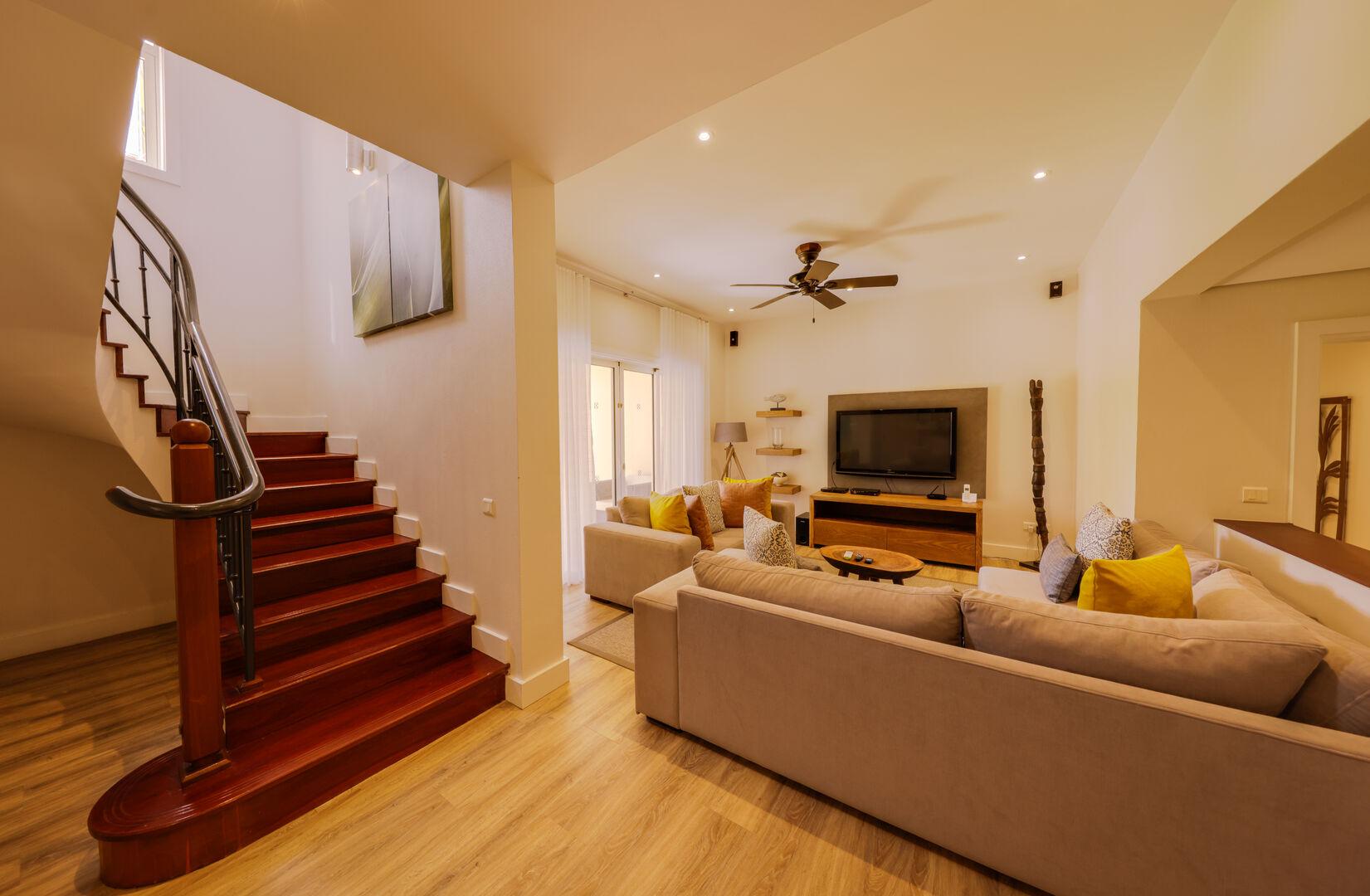 4 Bedroom Other's Image 5