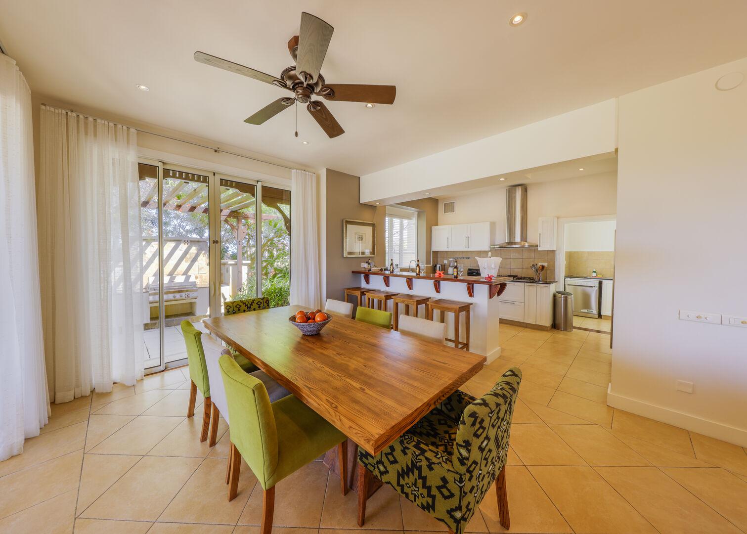 4 Bedroom Other's Image 3