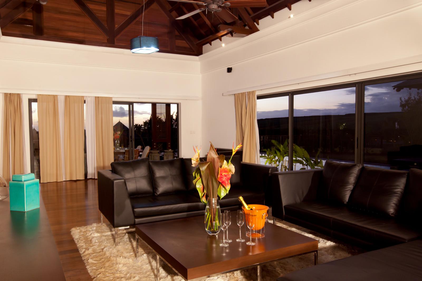 5 Bedroom Other's Image 6