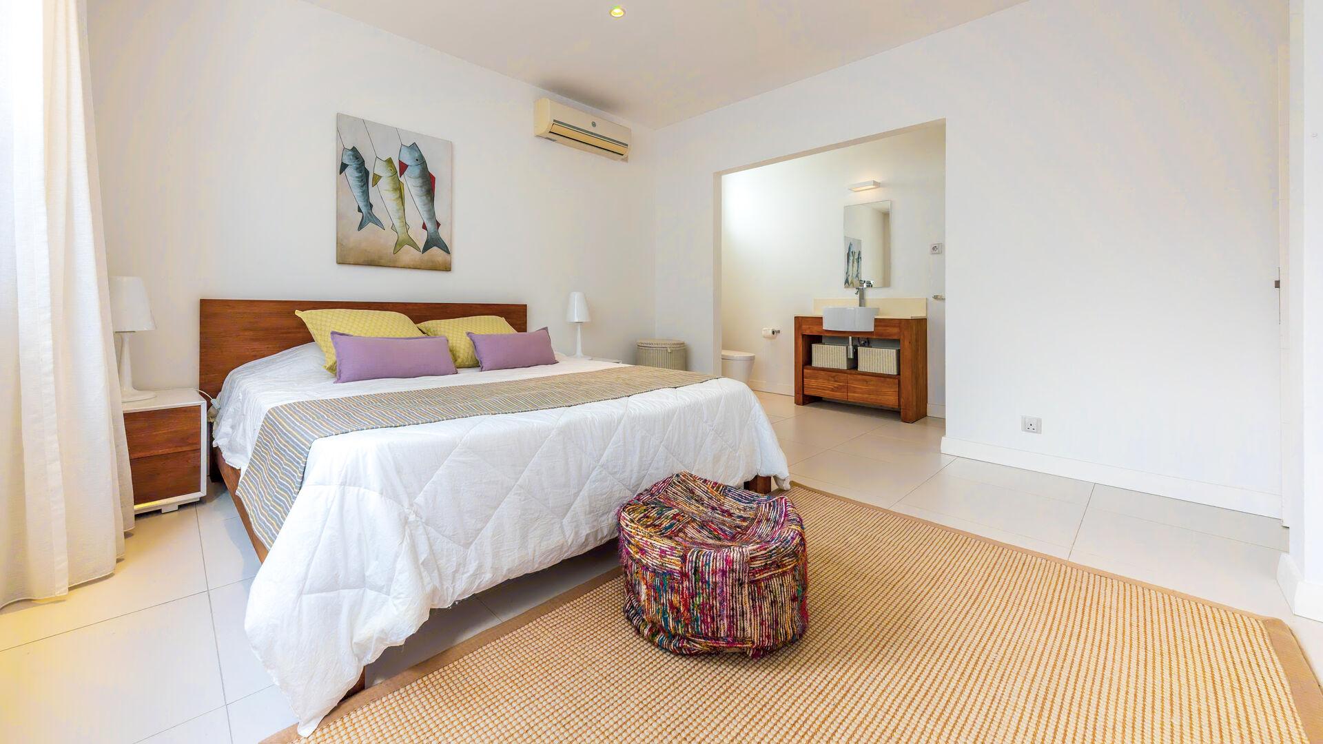 4 Bedroom Other's Image 9