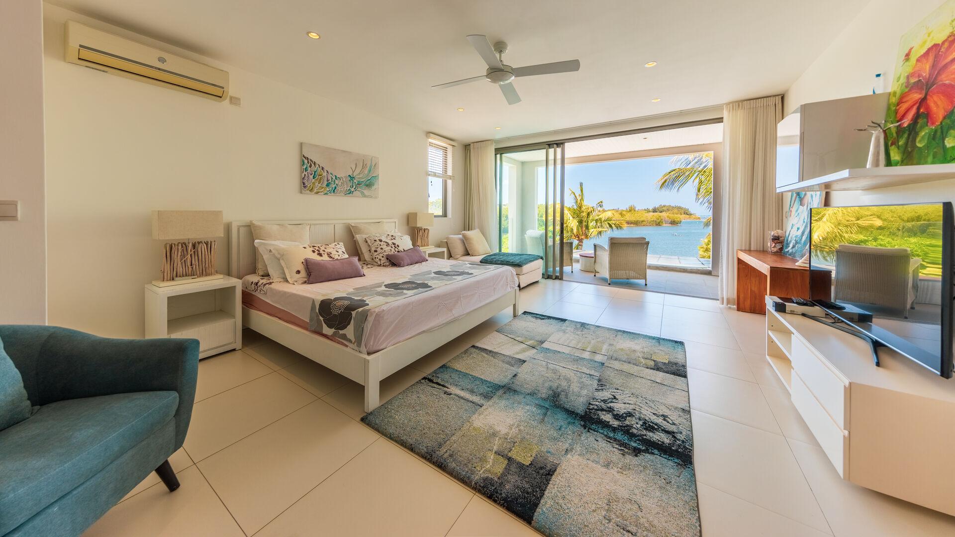 4 Bedroom Other's Image 8