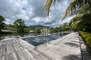 A fully furnished apartment in the Marina