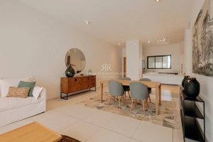 Un penthouse proche des plages et des commerces