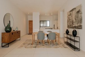 Un penthouse proche des plages et des commerces