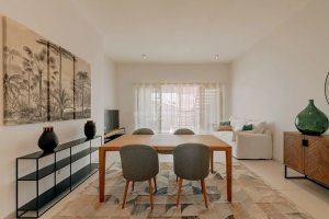 Un penthouse proche des plages et des commerces