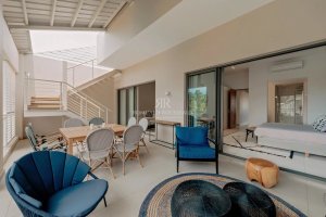 Un penthouse proche des plages et des commerces