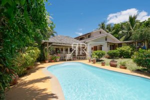 Mauriciens exclusivement: Villa à calodyne  – calodyne