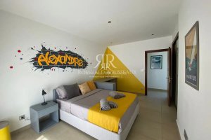 Magnificent 5-Bedroom Villa, 400 m² – Grand Baie.