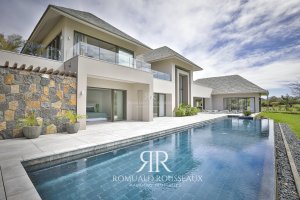 Anahita  The Fairways Villa C9 16