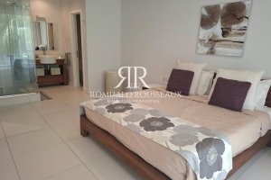 WestIslandRE6Queen