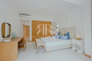 Villa 720