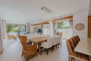 Villa 74
