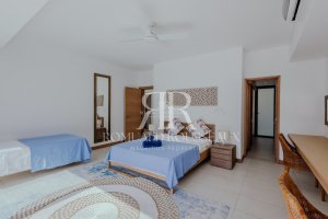 Villa 79