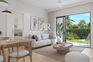 Les Meleanes 2Bedroom  Living