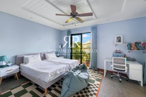 2359b18357a6ab6f5d0f4b1e6102ad0f7c.jpg