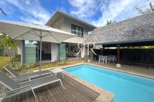 Villa pool