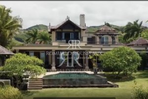 Villa de luxe 4 chambres avec jardin à vendre à Bel Ombre – Bel Ombre