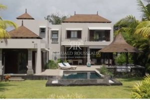 Villa  de 3 chambres avec jardin à vendre à Bel Ombre – Bel Ombre