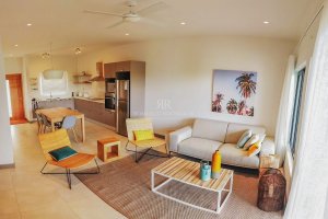 1LaMivoieA6Riverside