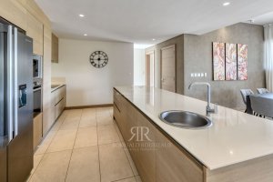 Low res5348