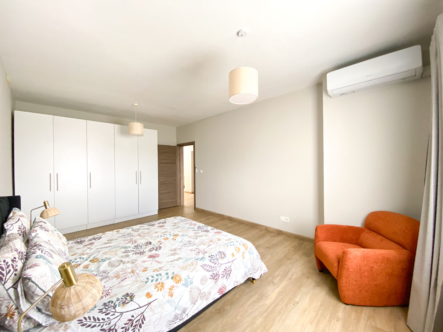 rent penthouse Phoenix25