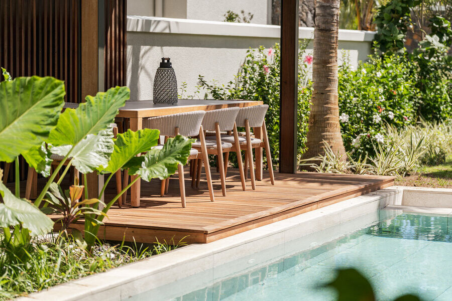 Projet SHOBA  Flic en Flac  Terrasse piscine  by W