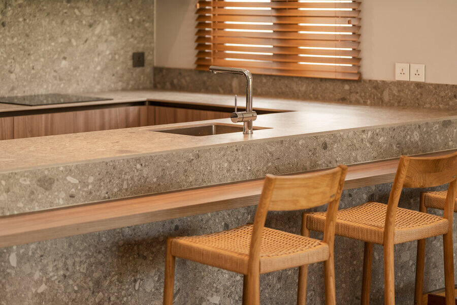 Projet SHOBA  Flic en Flac  Detail cuisine bar  by