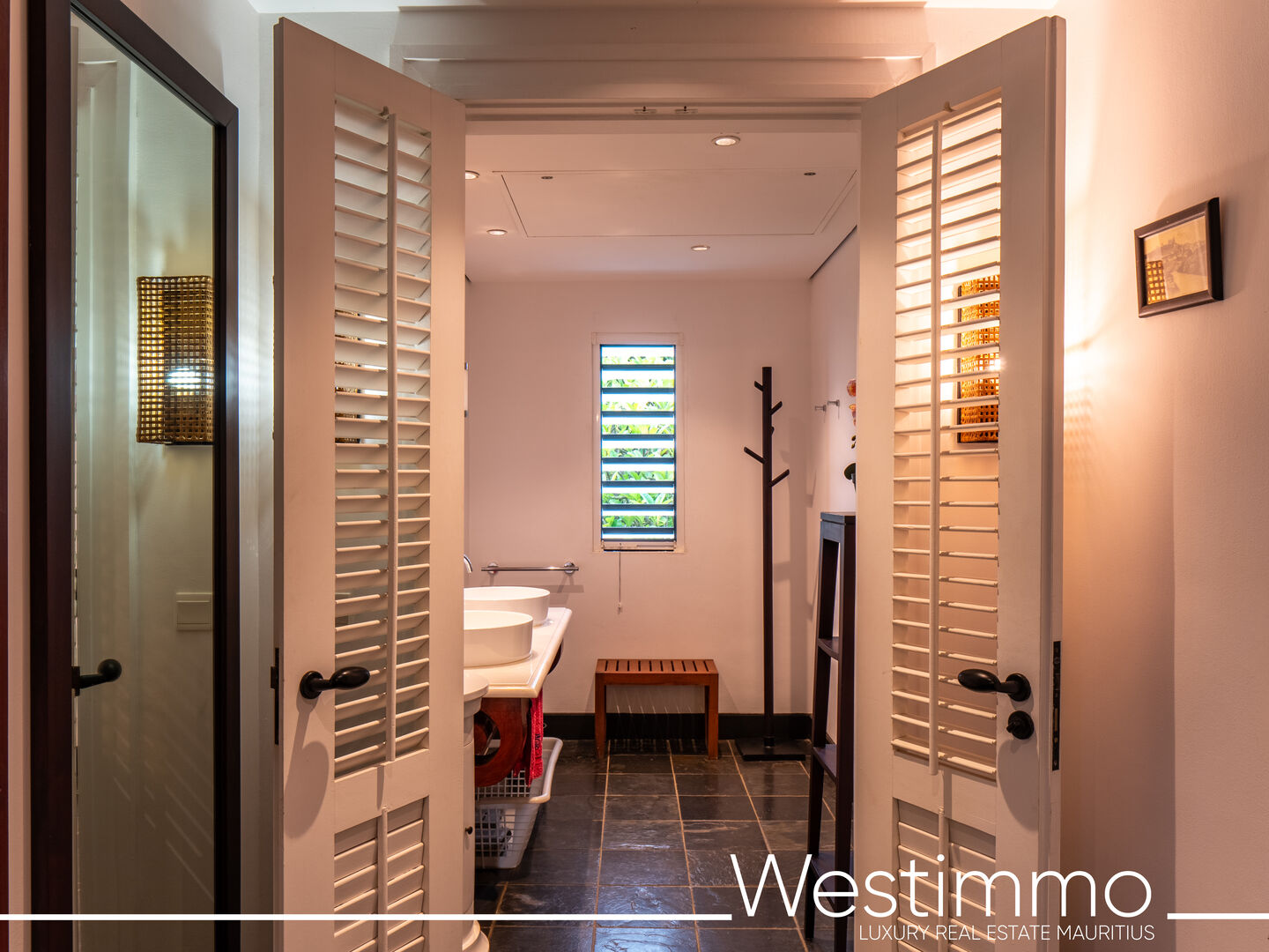 westimmo villa for sale albion clubmed52