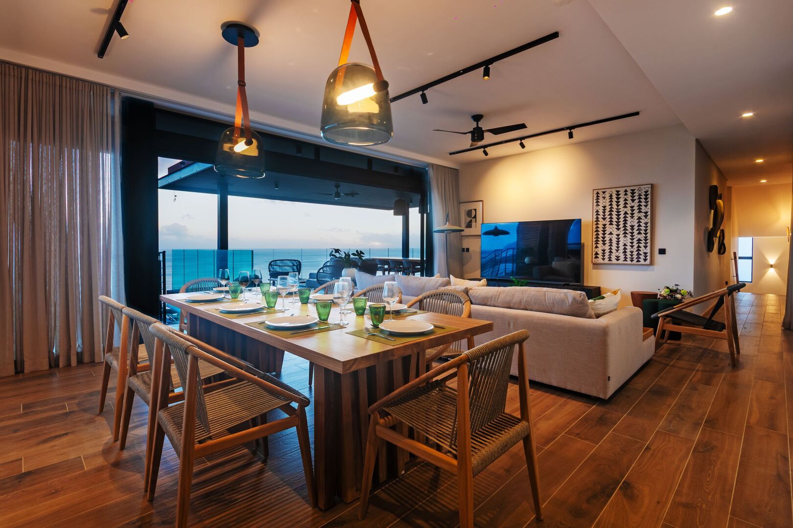 salleamangereffetnuitdiningnight