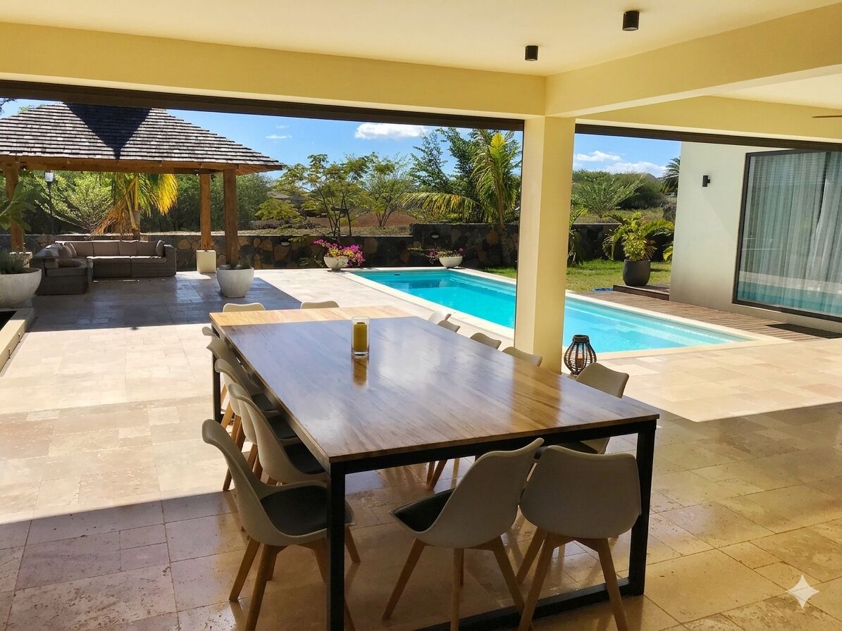 westimmovillaforrentwithpoolclosebeach 22