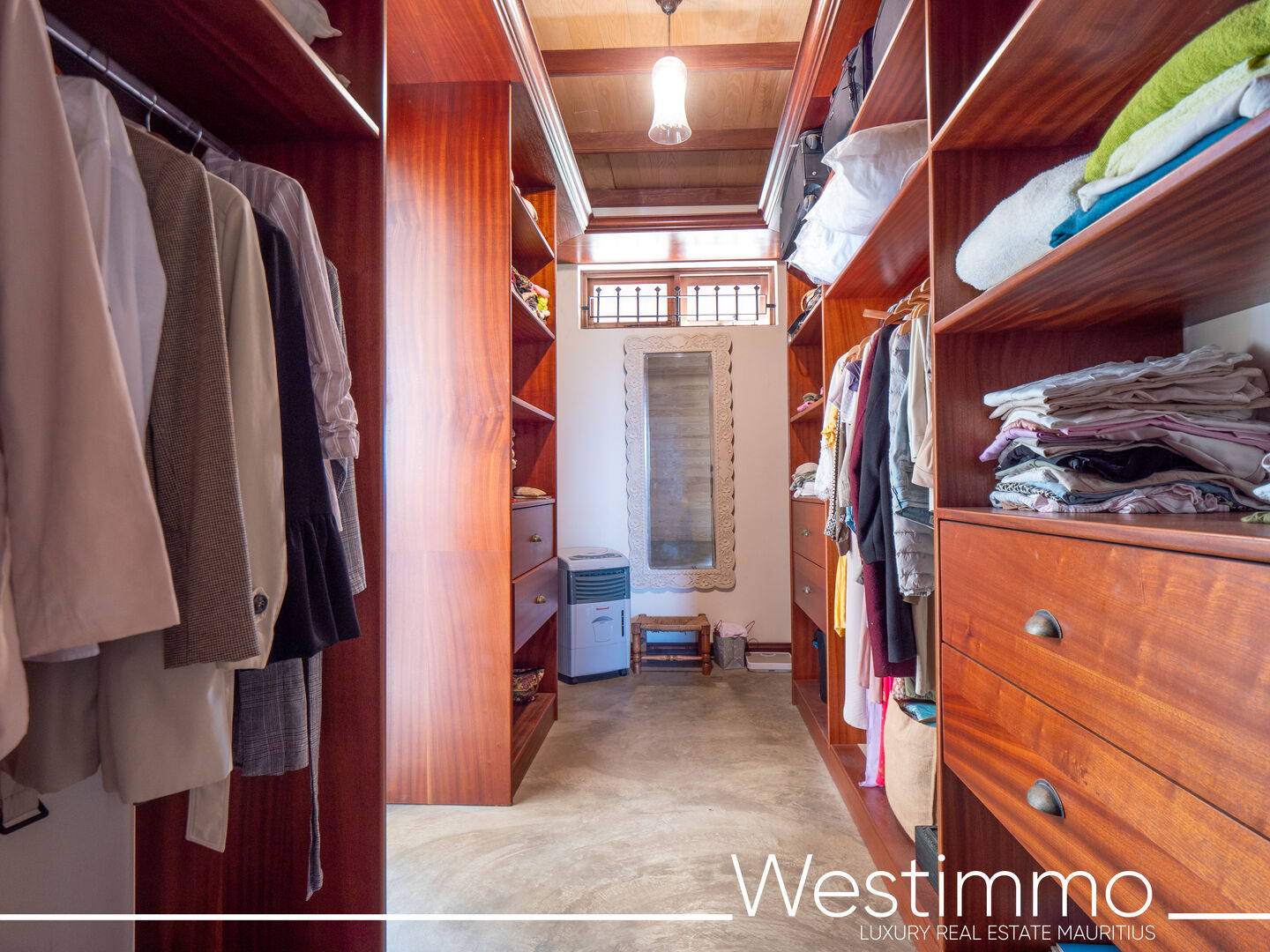 Westimmo  Buy villa tamarin sea view27