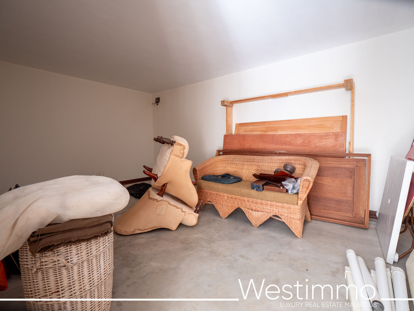 Westimmo  Buy villa tamarin sea view73