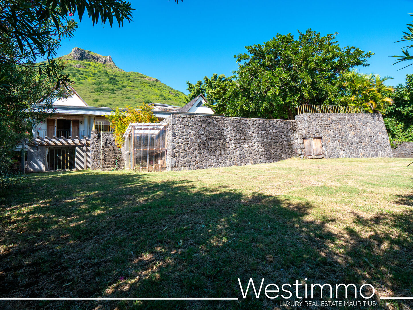 Westimmo  Buy villa tamarin sea view74