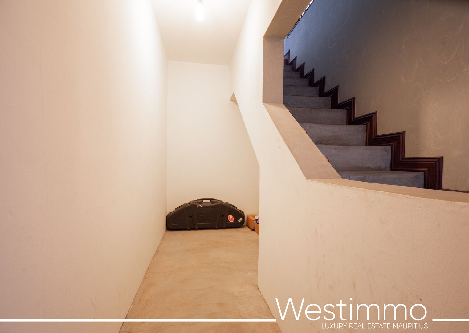 Westimmo  Buy villa tamarin sea view72