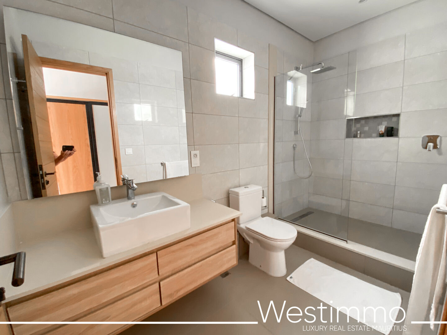 rent luxury apartment noth Westimmo luxury real e