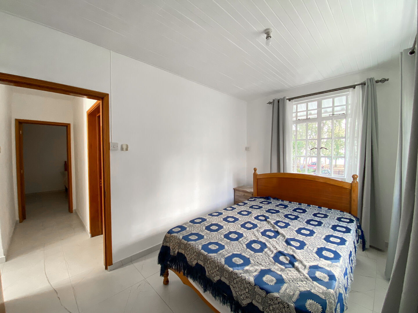 Maison a louer flic en flac9