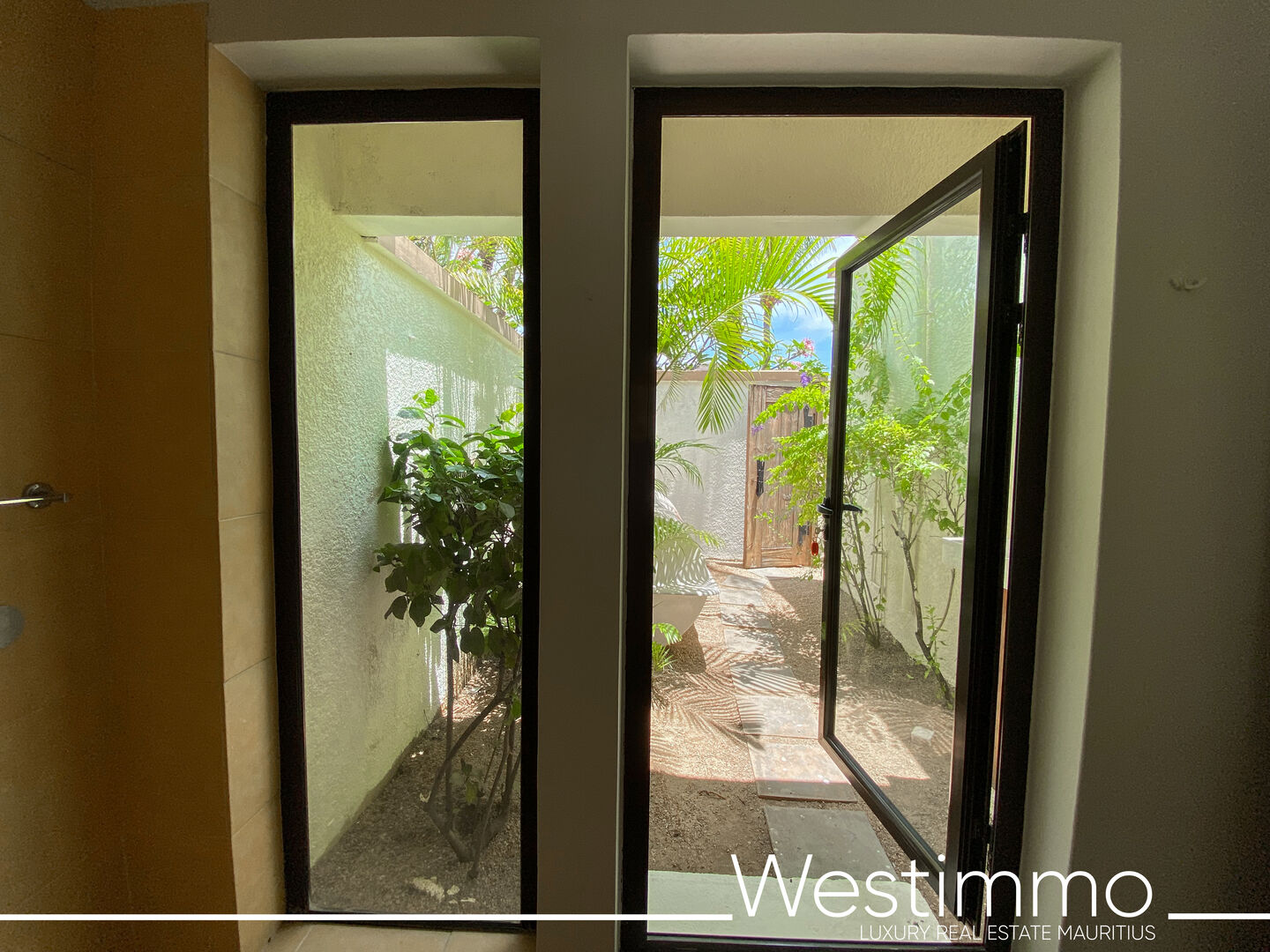 Westimmo Real Estate Duplex house for rent Tamarin