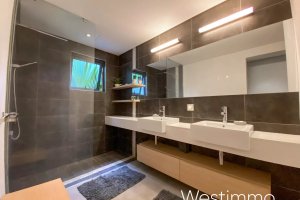 Property - photo 10