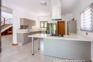 Property - photo 4